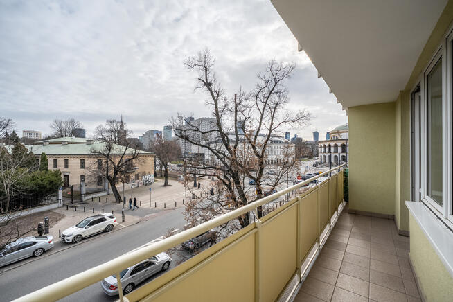 Okazja! Ustawne trzy pokoje w sercu Warszawy