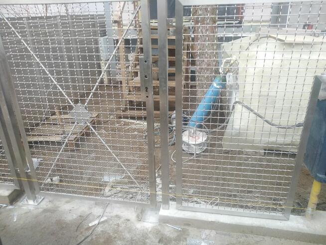 Balustrady szklane nierdzewne kute bramy ogrodzenia