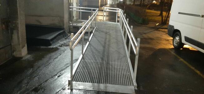 Pochylnia rampa dla wózków