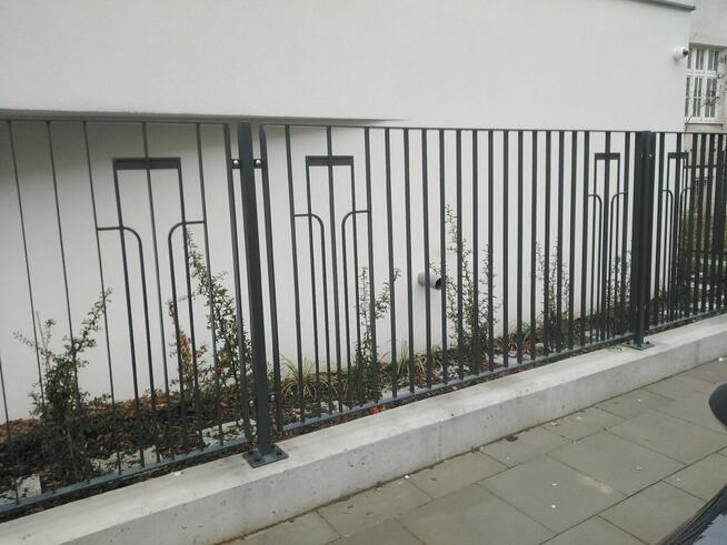 Balustrady nierdzewne szklane bramy schody ogrodzenia