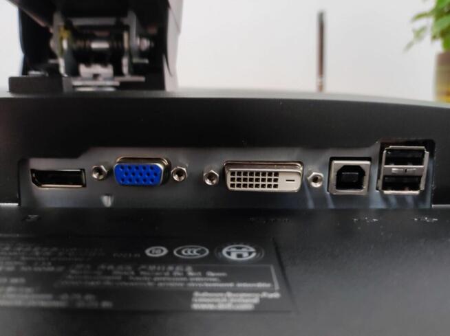 Monitor Dell 22 cale