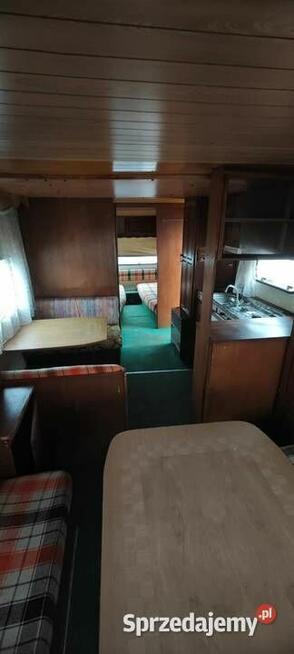 Przyczepa kempingowa Burstner 700