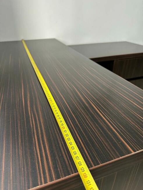 Sprzedam solidne biurko - wykonane przez stolarza.