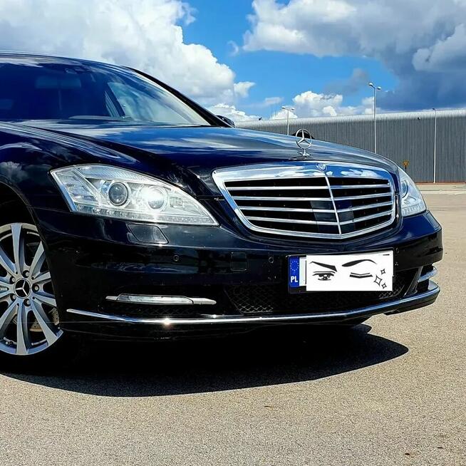 Wynajem samochodu wraz z kierowcą