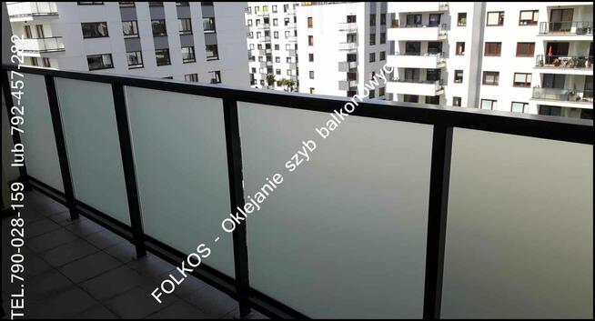 Oklejamy balkony w Warszawie -Folie na szyby balkonowe