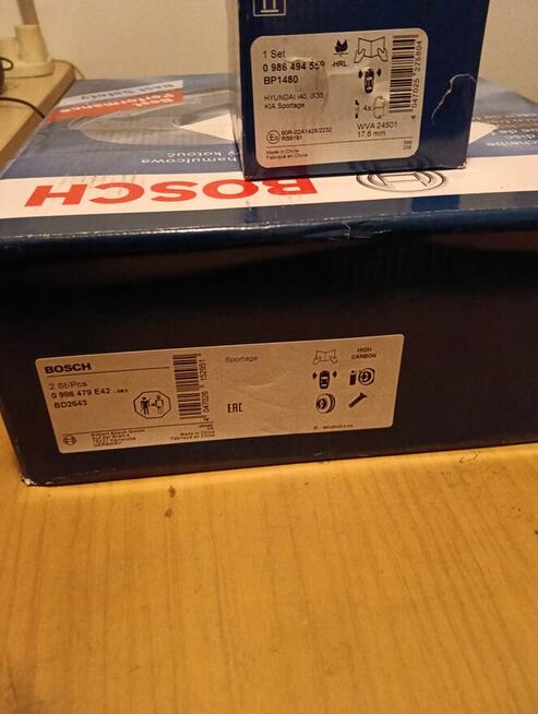 Tarcze+klocki Bosch(przód)