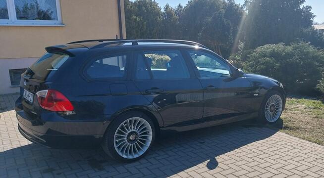 BMW e91 czarne kombi 2006
