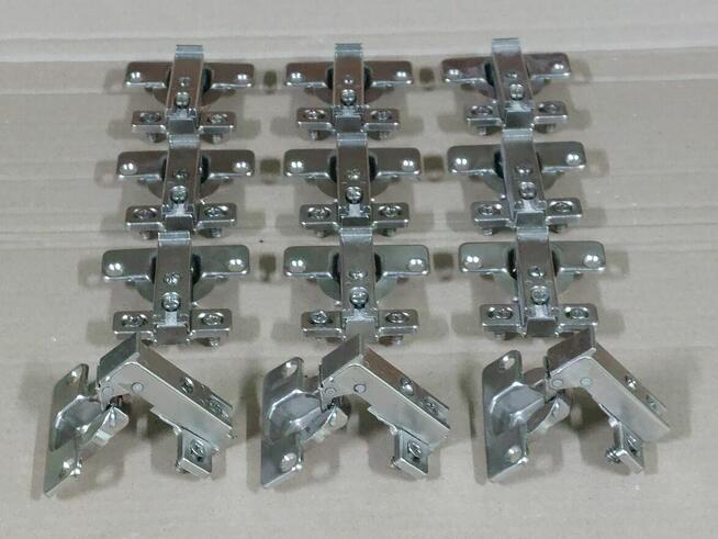 Puszkowe zawisy meblowe