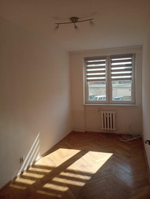 Wynajmę 2 pokojowe mieszkanie blisko dworca PKP RUMIA