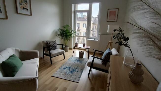 Zatrudnię psychologa, terapeutę dla par i wiecej