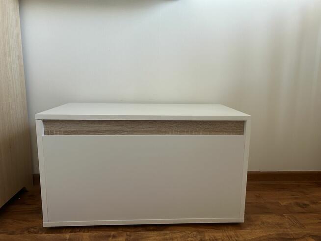 SPRZEDAM ZESTAW MEBLI DZIECIĘCYCH