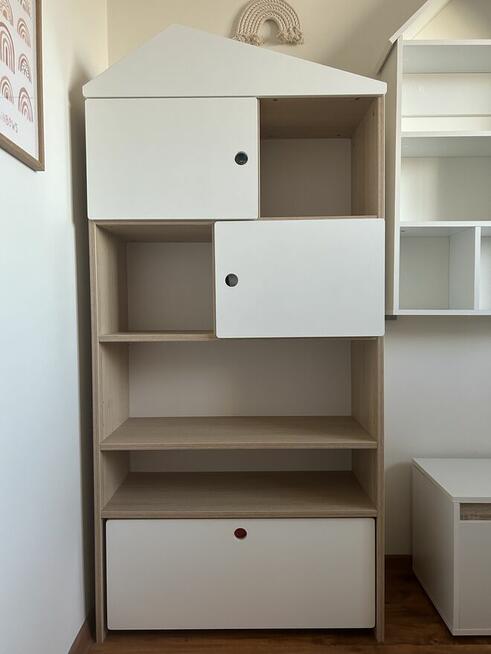 SPRZEDAM ZESTAW MEBLI DZIECIĘCYCH