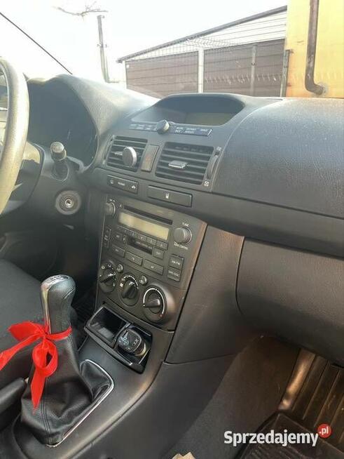 Toyota avensis T25 D4D