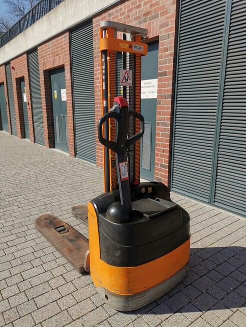 Paleciak elektryczny Still EGV12