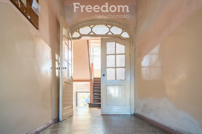 Przestronne mieszkanie z potencjałem