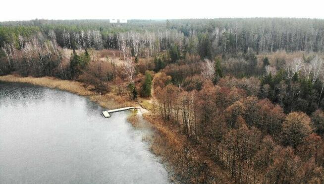 Działka nad jeziorem Zelwa