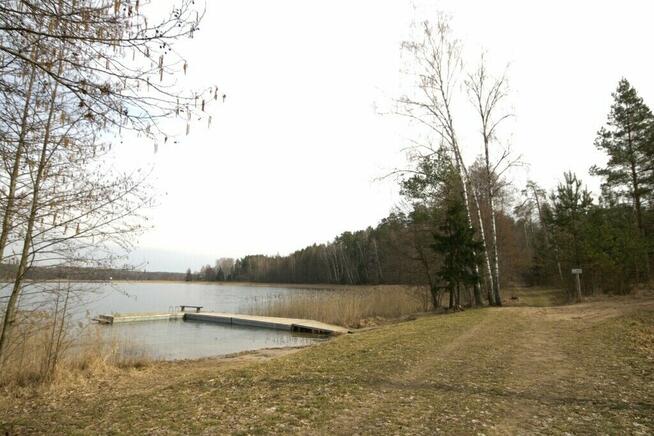 Działka nad jeziorem Zelwa