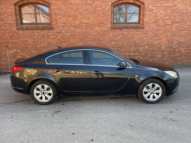 Opel Insignia 2012r zarejestrowana stan BDB Hatchback klima alufelgi
