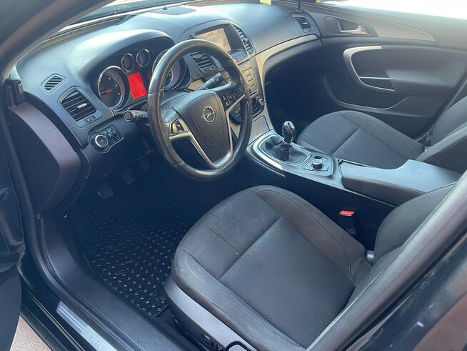 Opel Insignia 2012r zarejestrowana stan BDB Hatchback klima alufelgi