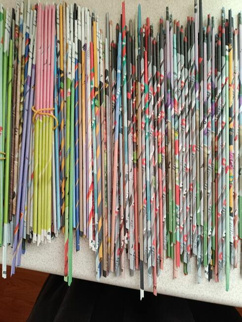 Rurki z gazetek reklamowych