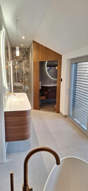 USŁUGI GLAZURNICZE - ŁAZIENKI - UKŁADANIE GLAZURY - REMONTY