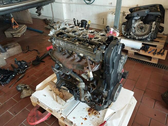 Warsztat mechanik auto naprawa