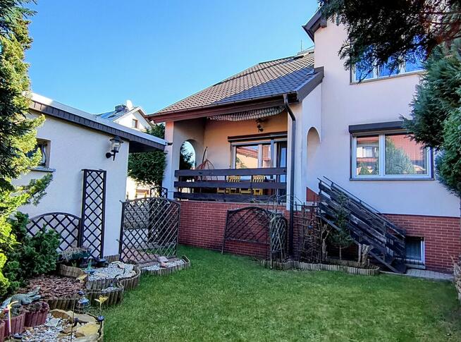 Atrakcyjny dom 173 n2 na cichym spokojnym osiedlu w Kaliszu