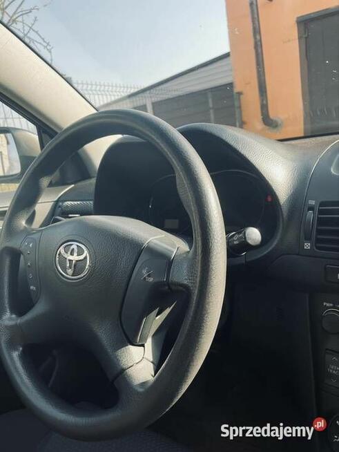 Toyota avensis T25 D4D