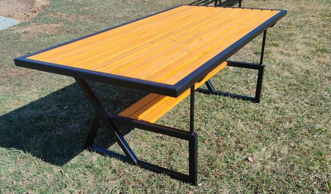 Stół ogrodowy, metalowy, drewniany