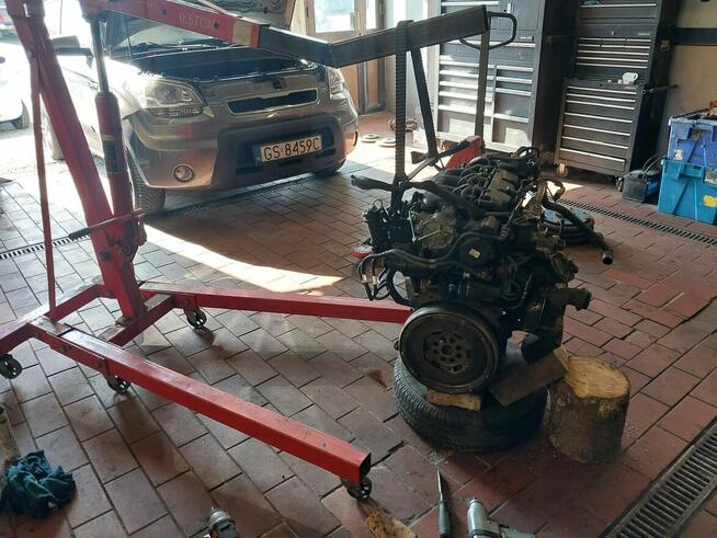 Warsztat mechanik auto naprawa