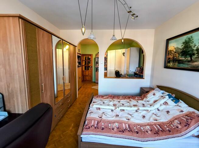 Atrakcyjny dom 173 n2 na cichym spokojnym osiedlu w Kaliszu