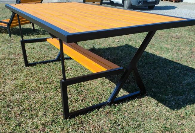 Stół ogrodowy, metalowy, drewniany