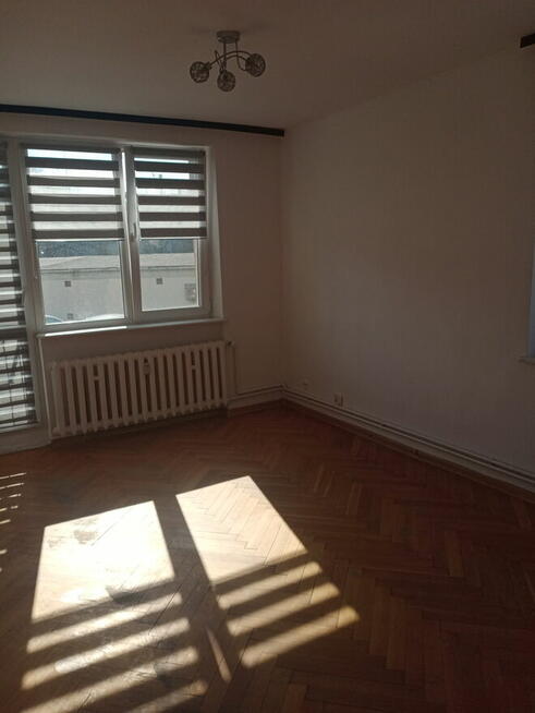 Wynajmę 2 pokojowe mieszkanie blisko dworca PKP RUMIA