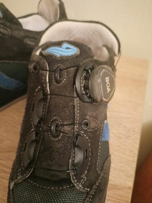 Odsprzedam sprawne buty do ortez dla chłopca