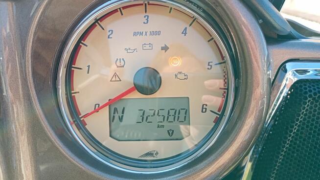 Indian roadmaster 1800