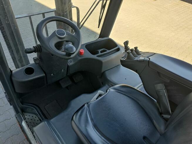 Wózek widłowy elektryczny Linde E16PH-02