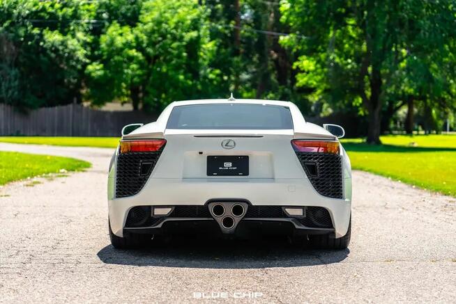 Lexus lfa