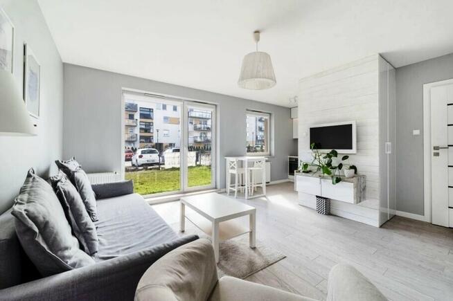 Kawalerka na sprzedaż -gotowa do zamieszkania