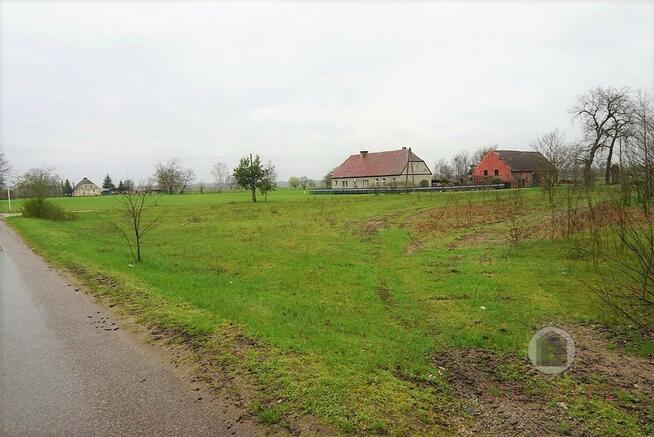 Działka przy drodze asfaltowej w Goszczanowcu