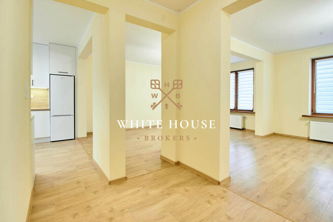 2 lokale mieszkalne 330m2, działka 27 arów,bez PCC