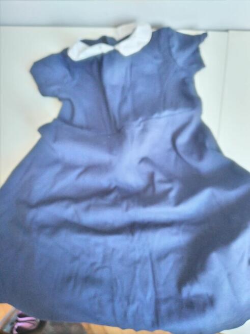 Sprzedam sukienke galową dziewczynka 140