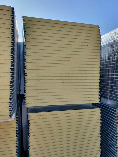 Płyta Warstwowa Obornicka Ścienna I Dachowa