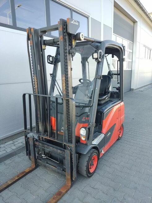 Wózek widłowy elektryczny Linde E16PH-02