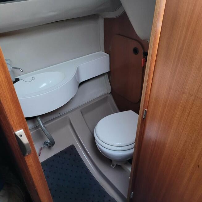 Sprzedam jacht Beneteau