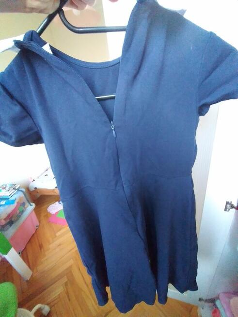 Sprzedam sukienke galową dziewczynka 140