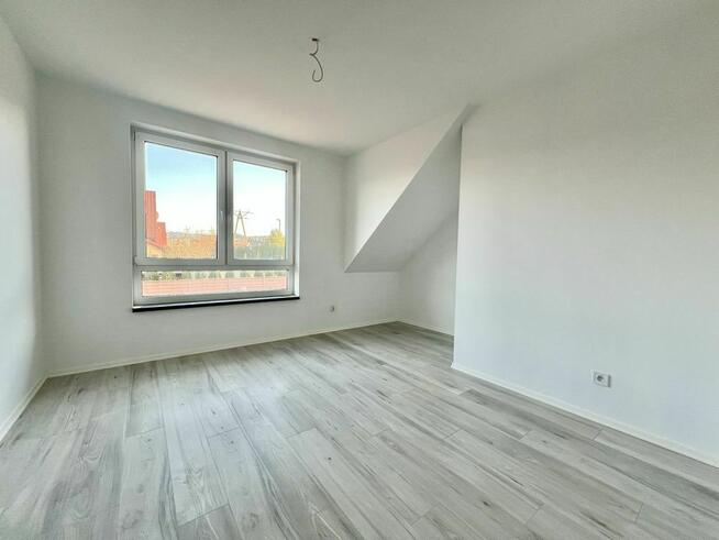 Dom w zabudowie bliźniaczej o pow. 120 m2 / Nowy Sącz