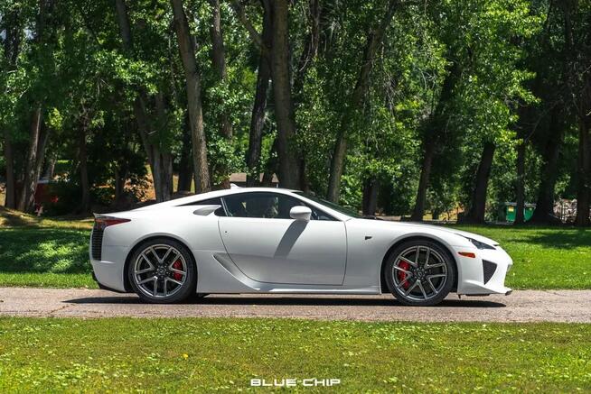 Lexus lfa