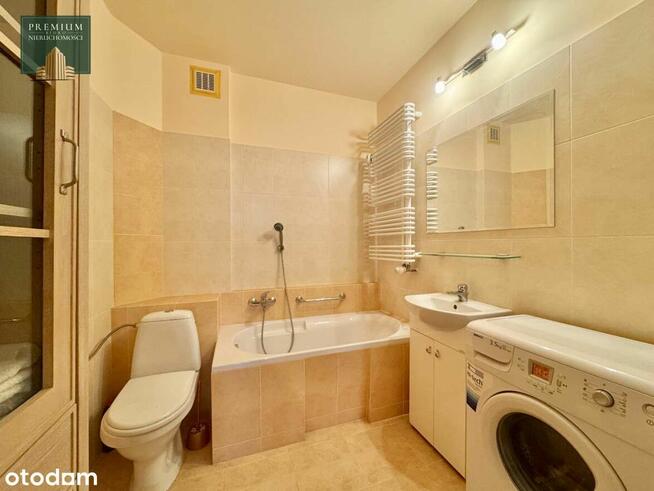 Parter - cegła. 2007 rok. Białystok. Leśna Dolina