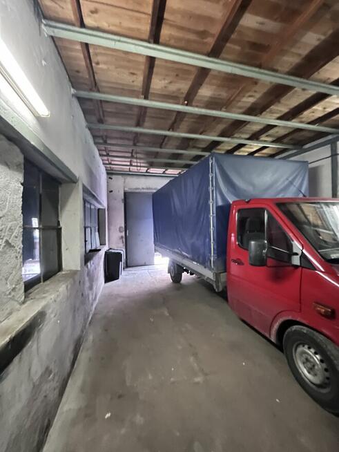 NA SPRZEDAŻ: OBIEKT MAGAZYNOWO-SOCJALNY W WEJHEROWIE – DOBRA