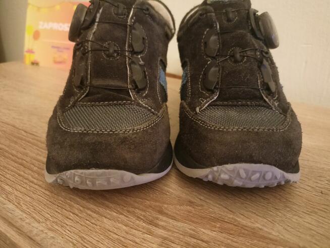 Odsprzedam sprawne buty do ortez dla chłopca
